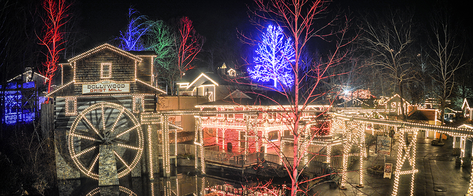 Dollywoods Smoky Mountain Christmas